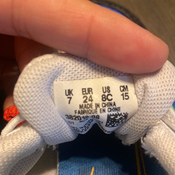 Puma colorful sneakers 8C (toddler) - Picture 5 of 5